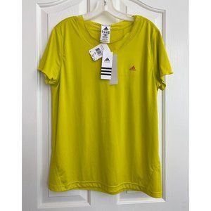 Adidas T-shirt, with a Breeze Mesh Panel, Size XL